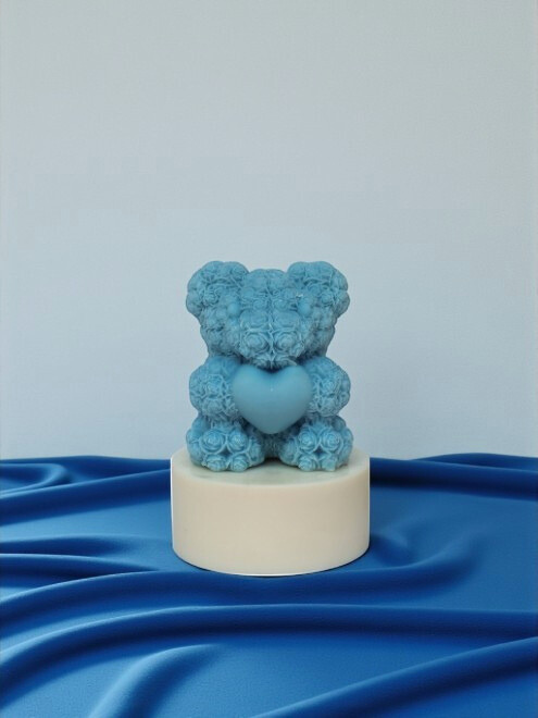 Rosebear heart Candle