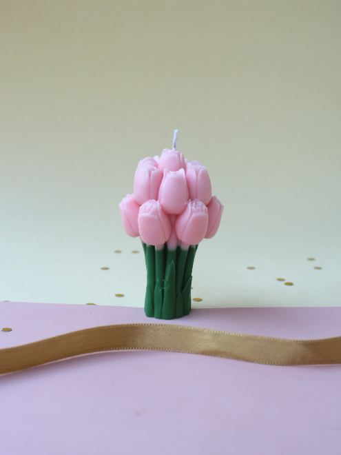 Tulip Bouquet Candle