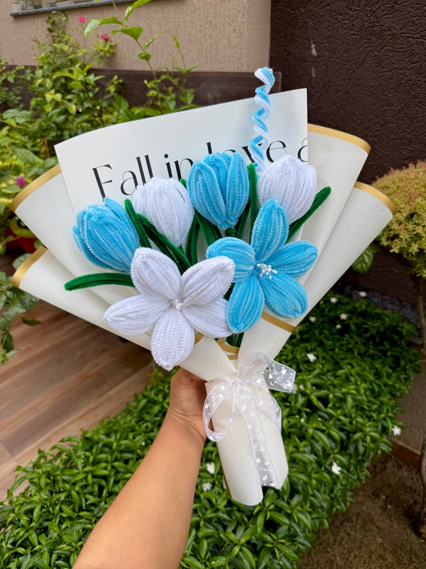 Blue Lily & Tulip lush