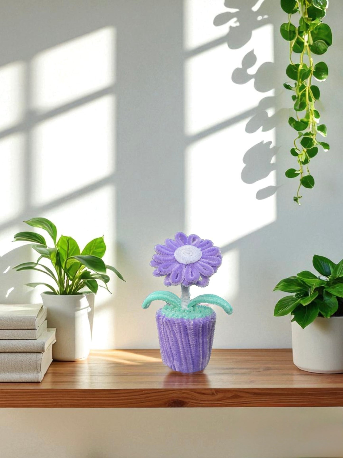 Daisy Flower Pot