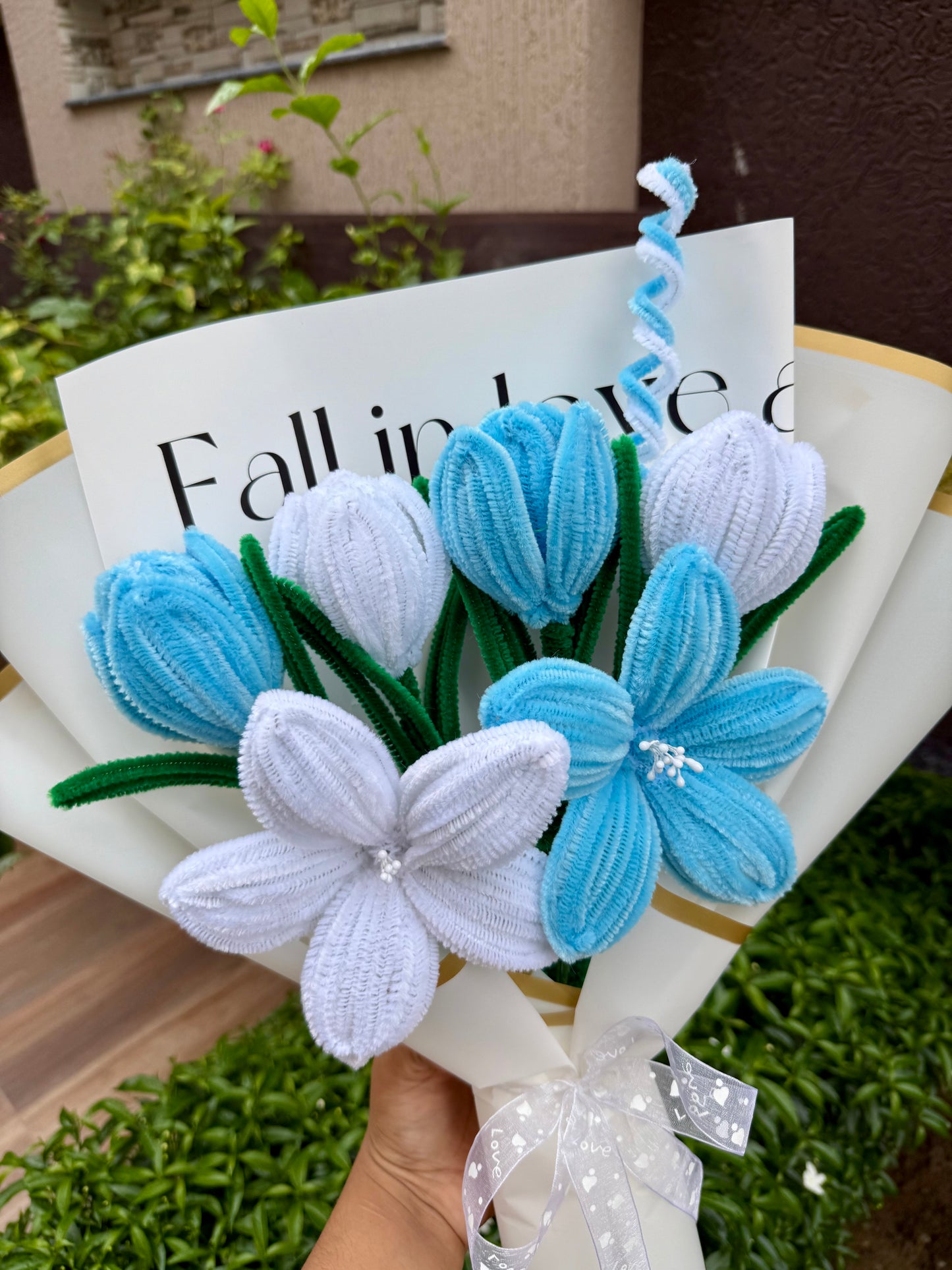 Blue Lily & Tulip lush