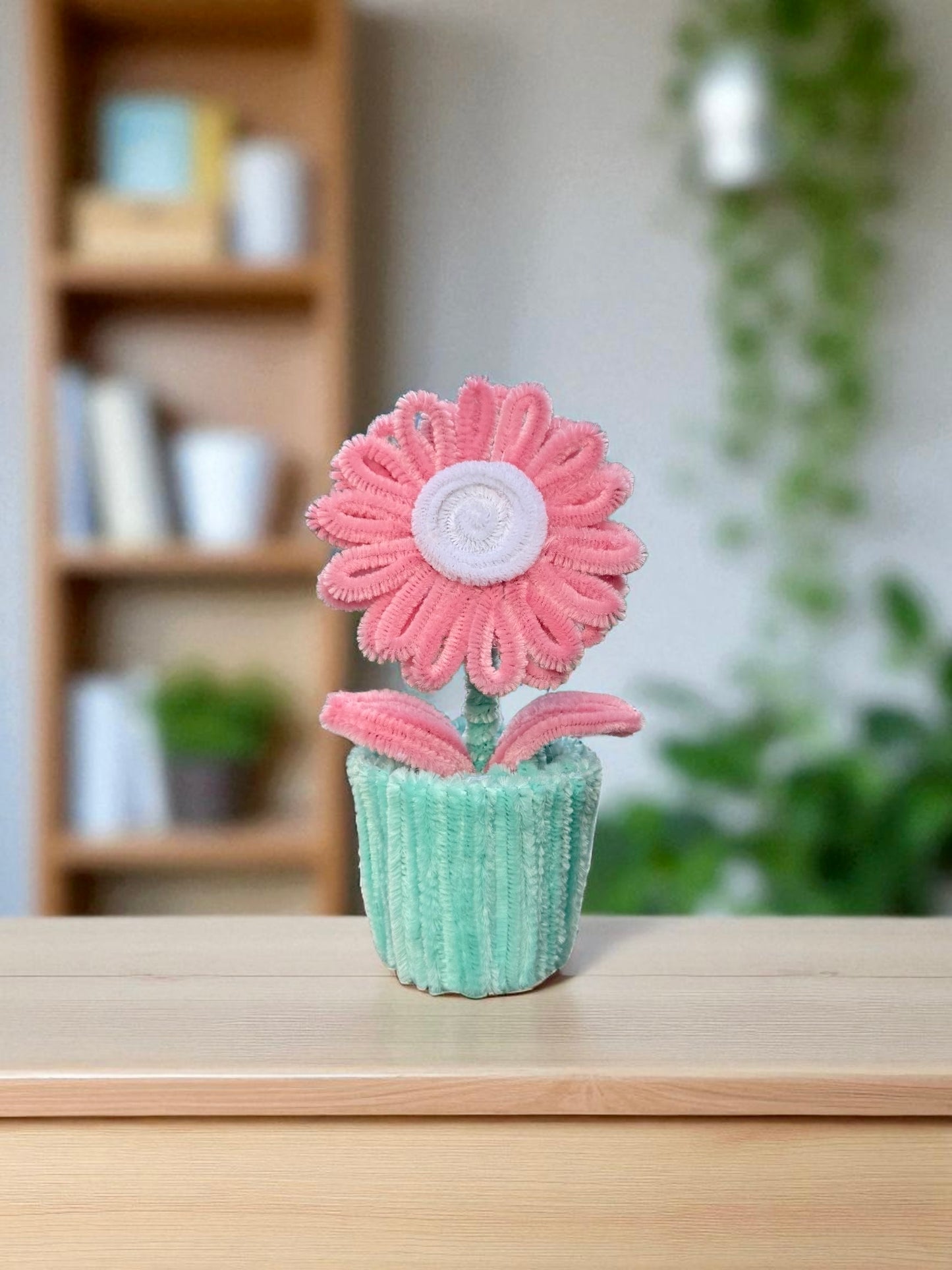 Daisy Flower Pot
