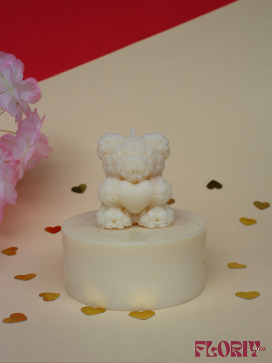 Rosette Teddy Candle