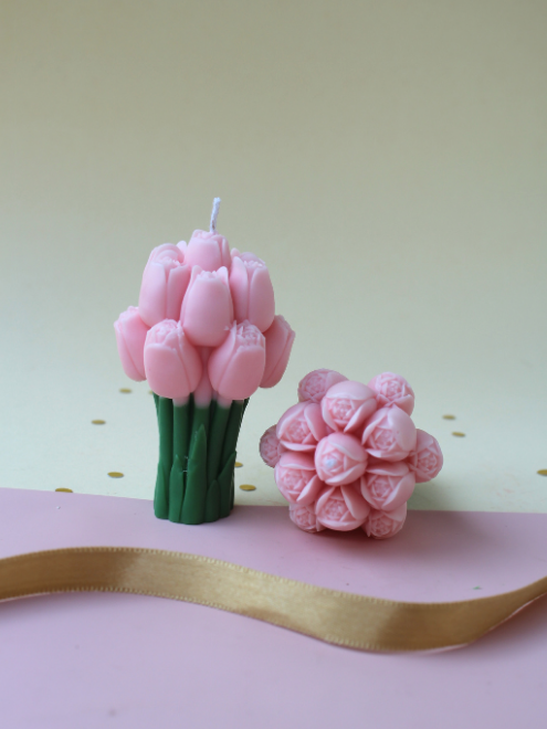 Tulip Bouquet Candle