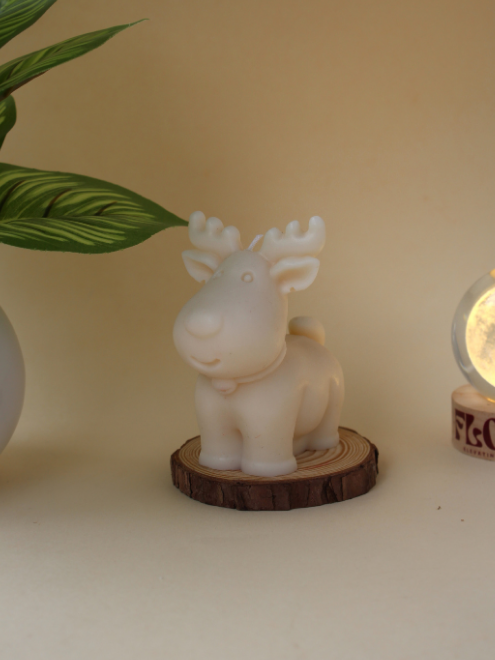 Reindeer Candle