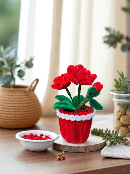 Red Rose Flower Pot
