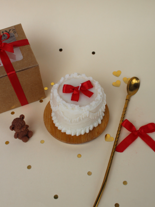 Vanilla Cake Candle