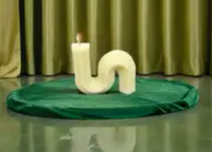 Zig Zag Candle